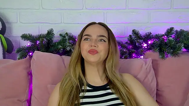 AnitaVenture online show from December 20, 4:38 am