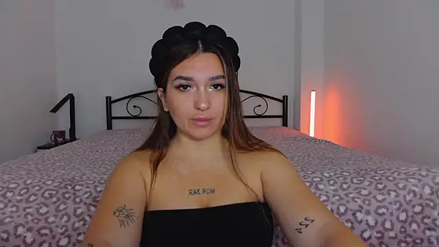 YourEmily xx online show from October 21, 7:23 am