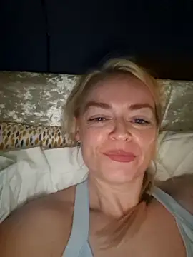 demidelightfulxx online show from November 12, 7:56 pm