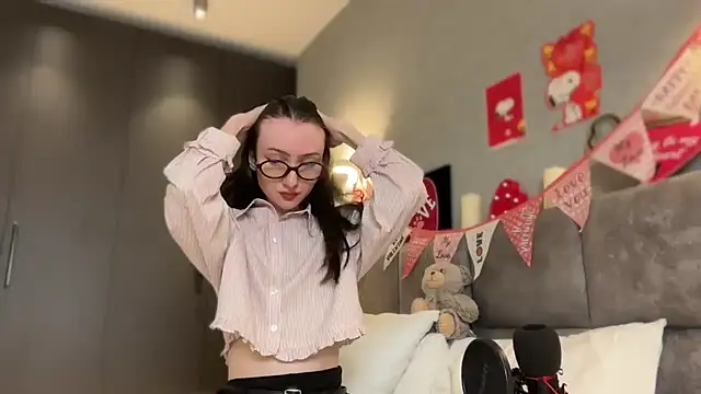 AnaMoonlight online show from February 17, 6:46 am