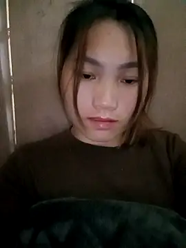 min-xinh online show from December 4, 7:10 am