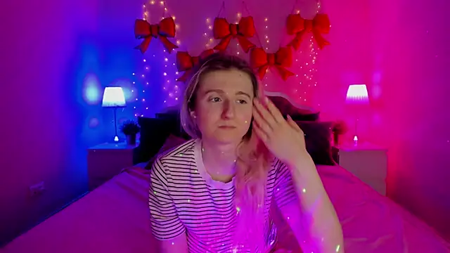 CamillaDreamer online show from March 12, 7:49 pm