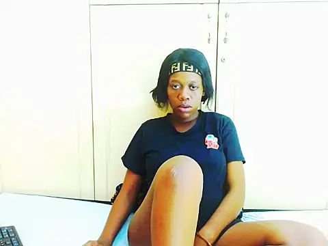 Snapshot of stormyza chatting on October 11, 7:49 pm stormyza online show from October 11, 7:49 pm