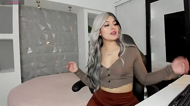 Maya Rivers online show from October 2, 5:01 am