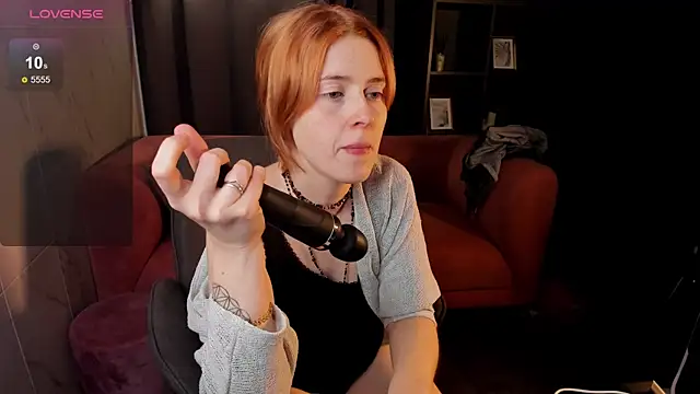 Freirenee online show from November 20, 1:23 pm