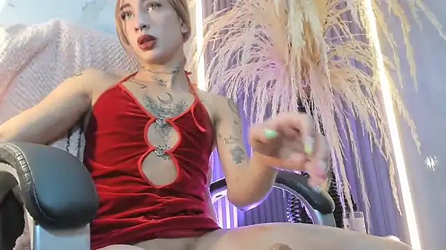 Mila Leon online show from July 14, 3:55 am