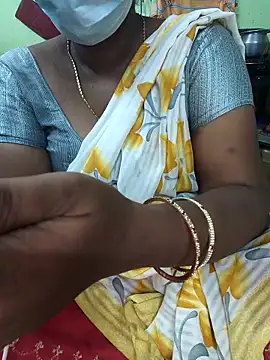 Tamilselviroja- online show from October 20, 5:05 pm