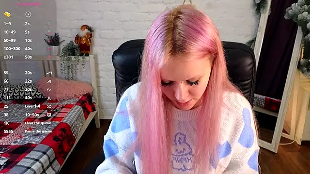 kitten murray  online show from December 5, 1:34 pm