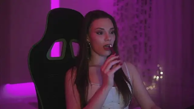 CandyStorm online show from March 23, 9:10 pm