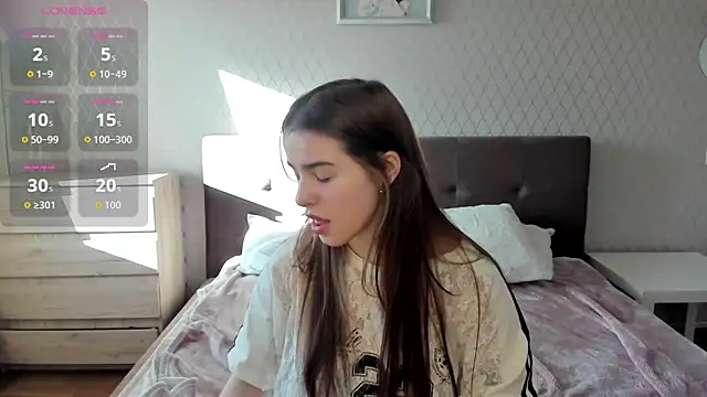 Snapshot of ShellyMoon_ chatting on October 19, 1:02 pm ShellyMoon  online show from October 19, 1:02 pm