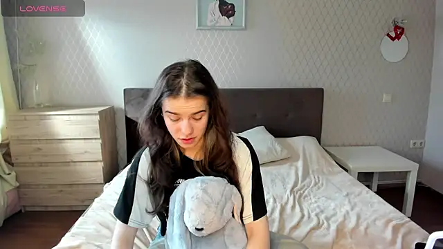 Snapshot of ShellyMoon_ chatting on October 14, 12:41 pm ShellyMoon  online show from October 14, 12:41 pm