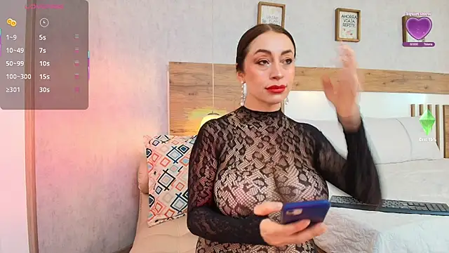 LucianaWainN online show from June 4, 1:15 pm