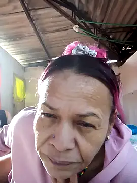 Snapshot of Jarleylakatire chatting on October 7, 1:04 pm Jarleylakatire online show from October 7, 1:04 pm