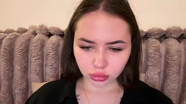 AlmaryKim online show from July 14, 8:02 pm