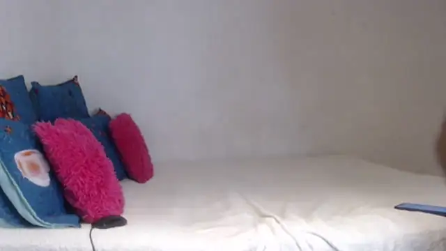 PIXIEBITCHXXX26 online show from January 5, 5:49 pm