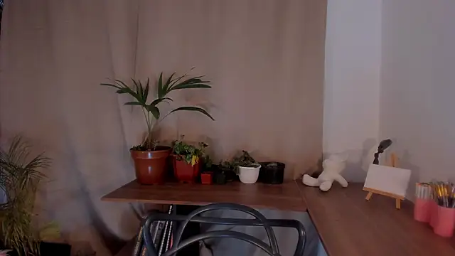 AmaruBloom online show from March 17, 8:40 am