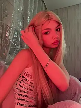  Siennaaa  online show from February 26, 8:52 pm