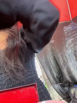 SaraMistick online show from December 3, 5:04 pm