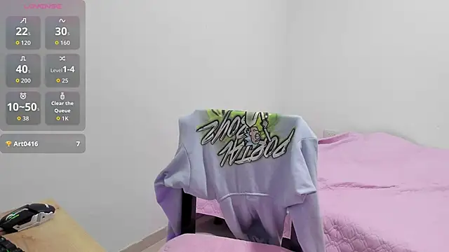 Venus cat  online show from November 9, 1:45 am