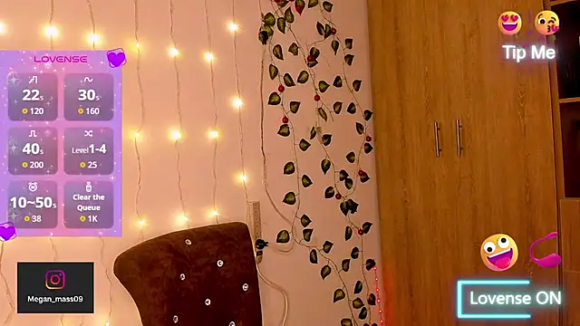 AdairaWealth online show from January 8, 9:08 pm