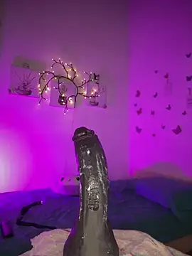 Solaangel  online show from February 20, 1:15 am