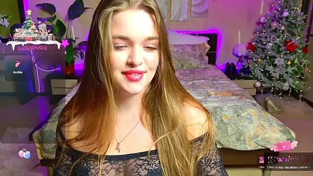 EmilyWhispers online show from January 10, 8:13 pm