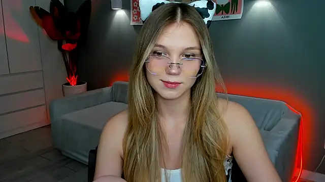 linakorvin online show from November 23, 1:13 pm