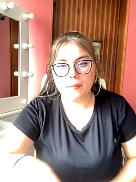 Snapshot of Ginny_Pink chatting on October 17, 1:25 pm Ginny Pink online show from October 17, 1:25 pm