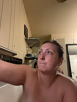 allnaturalmermaid online show from October 22, 3:33 am