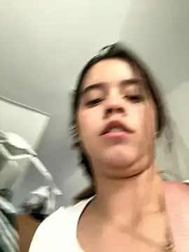 gabriiieela  online show from January 8, 12:03 am