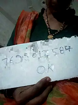 Snapshot of Mona7070 chatting on October 16, 2:30 pm Mona7070 online show from October 16, 2:30 pm