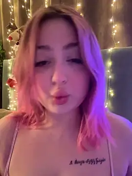 KellyMoors online show from January 15, 1:33 am