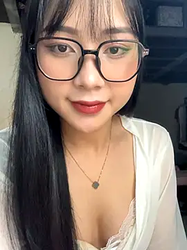 Linh5790 online show from October 8, 5:01 am