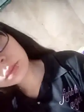 miaahot69 online show from January 9, 9:35 am