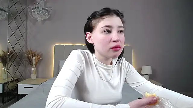 DianaMello online show from January 13, 12:20 pm