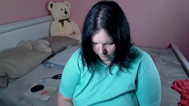  alexandra ray  online show from December 4, 4:19 pm