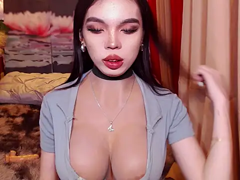 TWINKTRANSSHANEL online show from November 9, 5:25 am