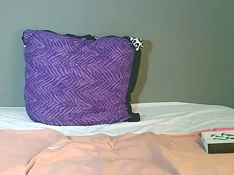 BoobsBae04 online show from October 25, 10:05 pm