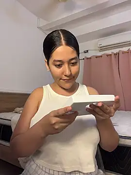 Nhefertary online show from April 17, 4:03 am