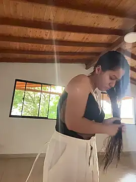 Nhefertary online show from January 10, 11:48 am