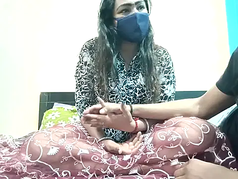 horny milf couple online show from February 15, 6:18 pm