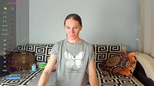 Amalia Mio online show from December 21, 11:25 am