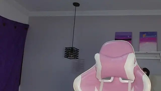 Aitanafox online show from October 21, 4:38 am
