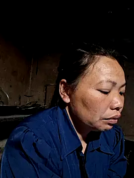 miomio-12 online show from March 27, 2:29 pm