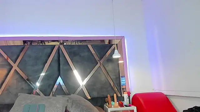 Anastasiaxxx69 online show from November 14, 9:15 pm