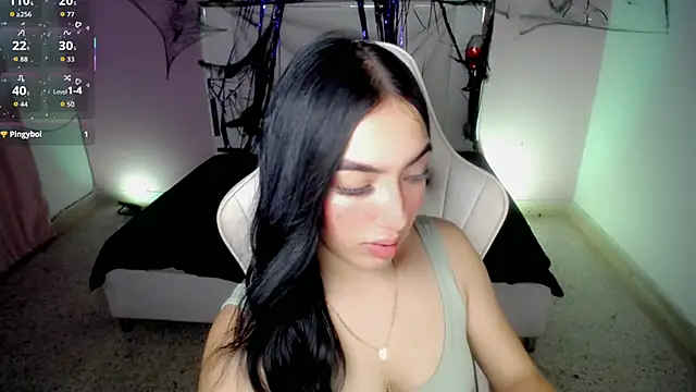 cielooo  online show from October 30, 8:43 pm