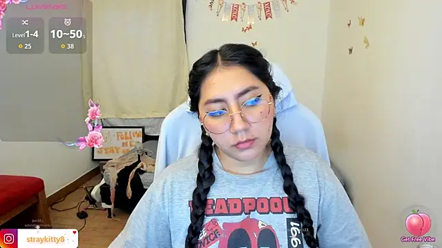 LoveLyy- online show from November 21, 1:57 pm