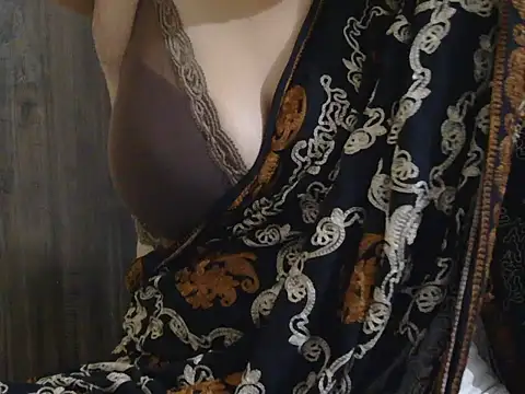 Hot Meadow online show from November 19, 5:18 am