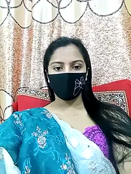 Snapshot of daisy-03 chatting on October 21, 3:49 pm daisy-03 online show from October 21, 3:49 pm