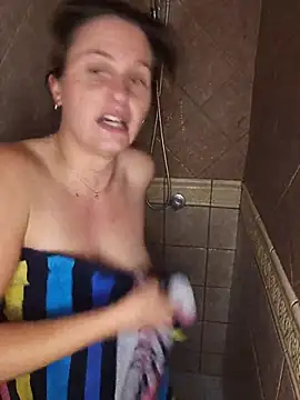 xcrazzycat online show from March 2, 9:42 pm